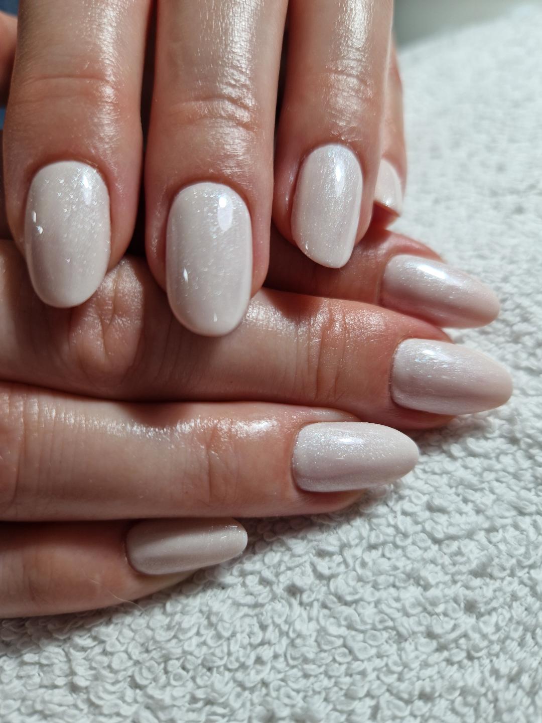 Izlivanje noktiju dual tipsama / šablonom - L dužina - Novelle, Beograd Izlivanje noktiju Nokti Izlivanje noktiju, Beograd, Dušanovac, Šumice