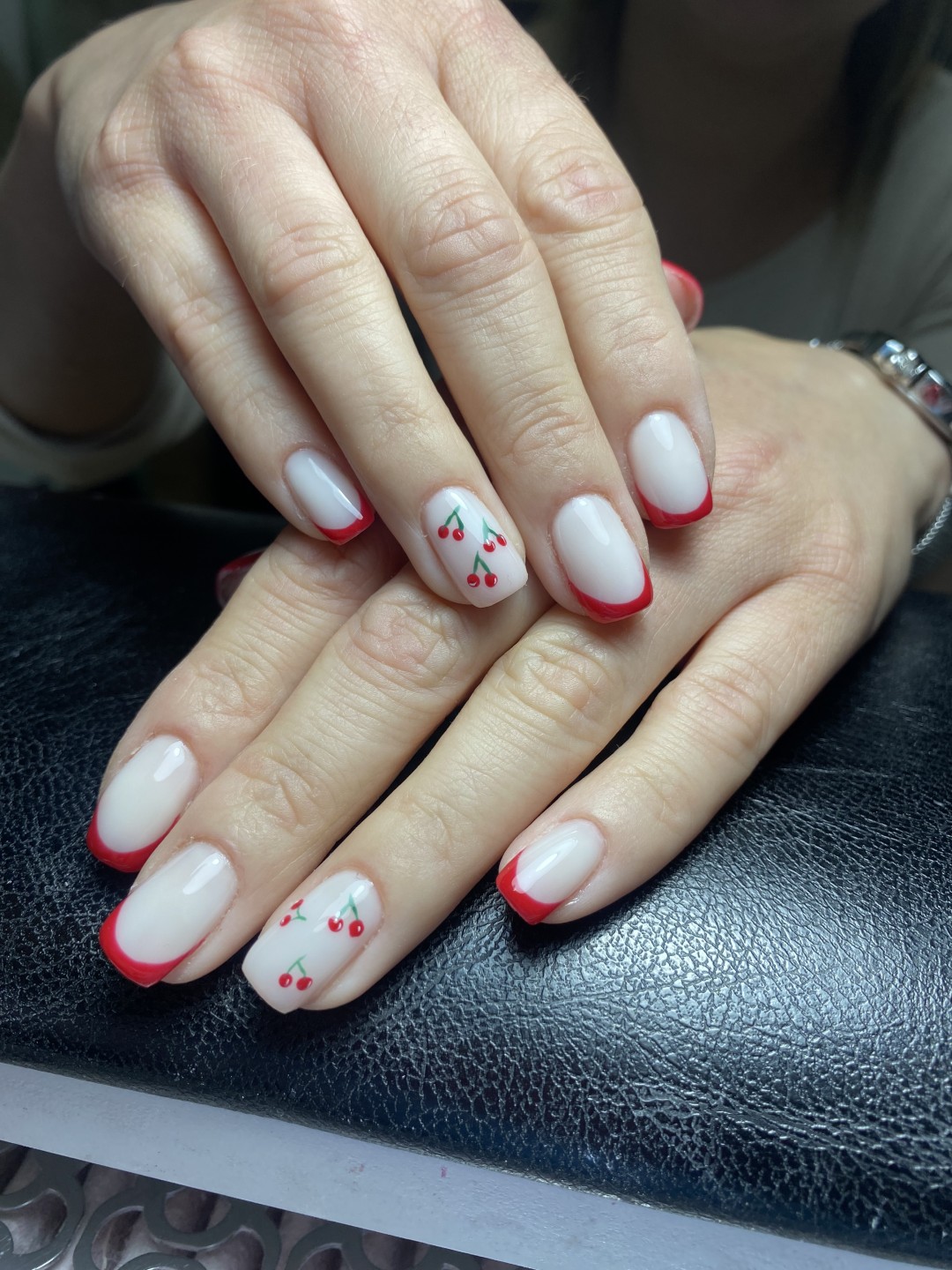 Beauty by Nevena Panić #beograd Ojačavanje noktiju Ojačavanje noktiju gelom - S dužina
