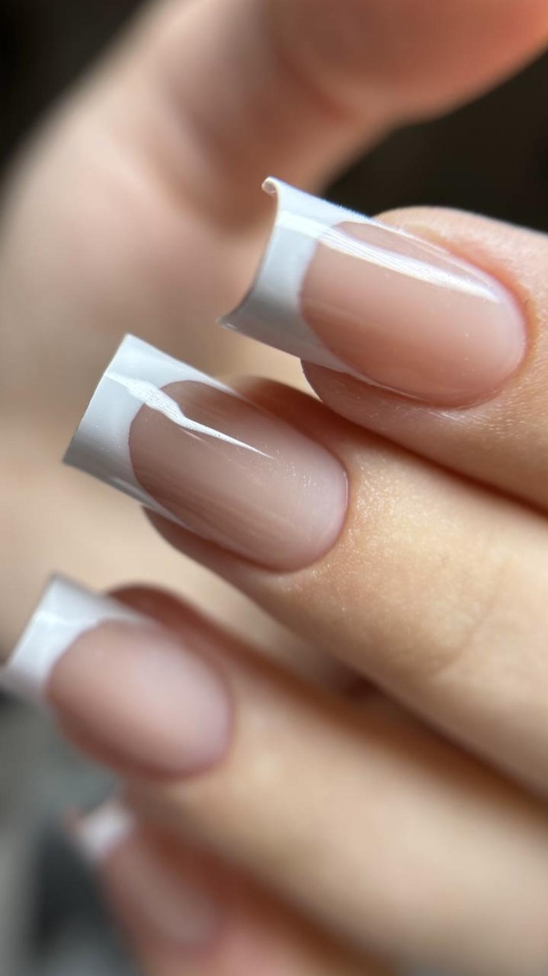 Nadogradnja noktiju gel - S dužina - Touch Aesthetic&Medical care, Beograd Manikir Nokti Manikir, Beograd, Vračar, Čubura, Crveni krst
