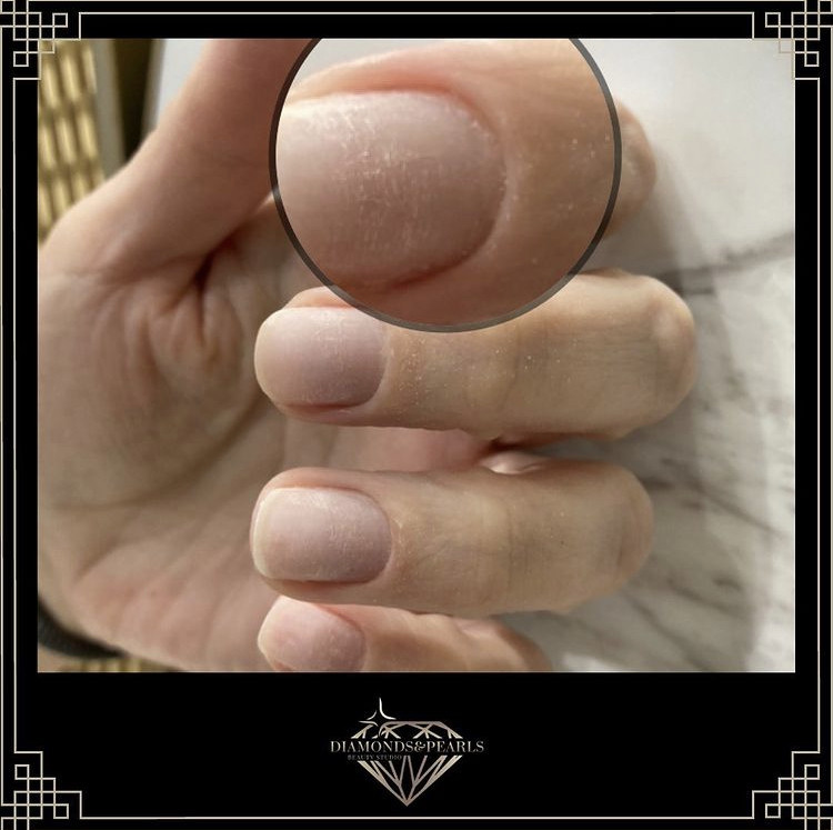 Diamonds & Pearls Beauty Studio #beograd Gel lak Ruski manikir / kombinovani / aparaturni