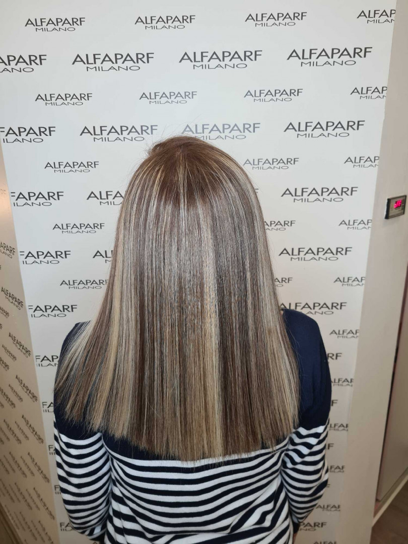 Alfaparf Studio #beograd Pramenovi Izvlačenje pramenova blanšem + preliv - duga kosa