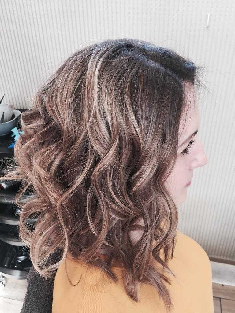 Bibi beauty centar #beograd Pramenovi Pramenovi na foliju u 1 / 2 boje / blanšem + preliv - kosa srednje dužine