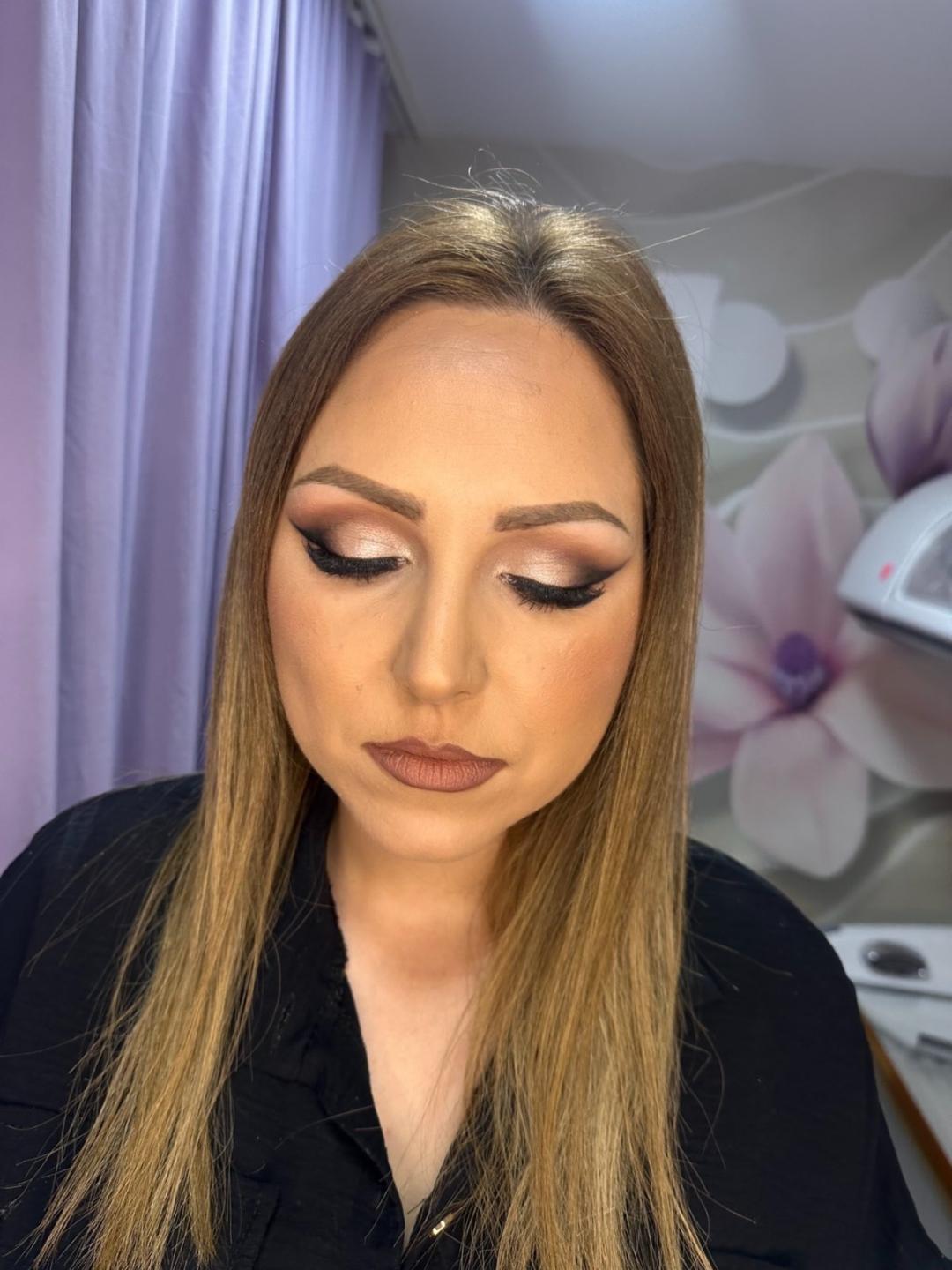 Profesionalno šminkanje - Beauty Team J&S 037, Kruševac Make-up / šminkanje Lice Make-up / šminkanje, Kruševac, Centar