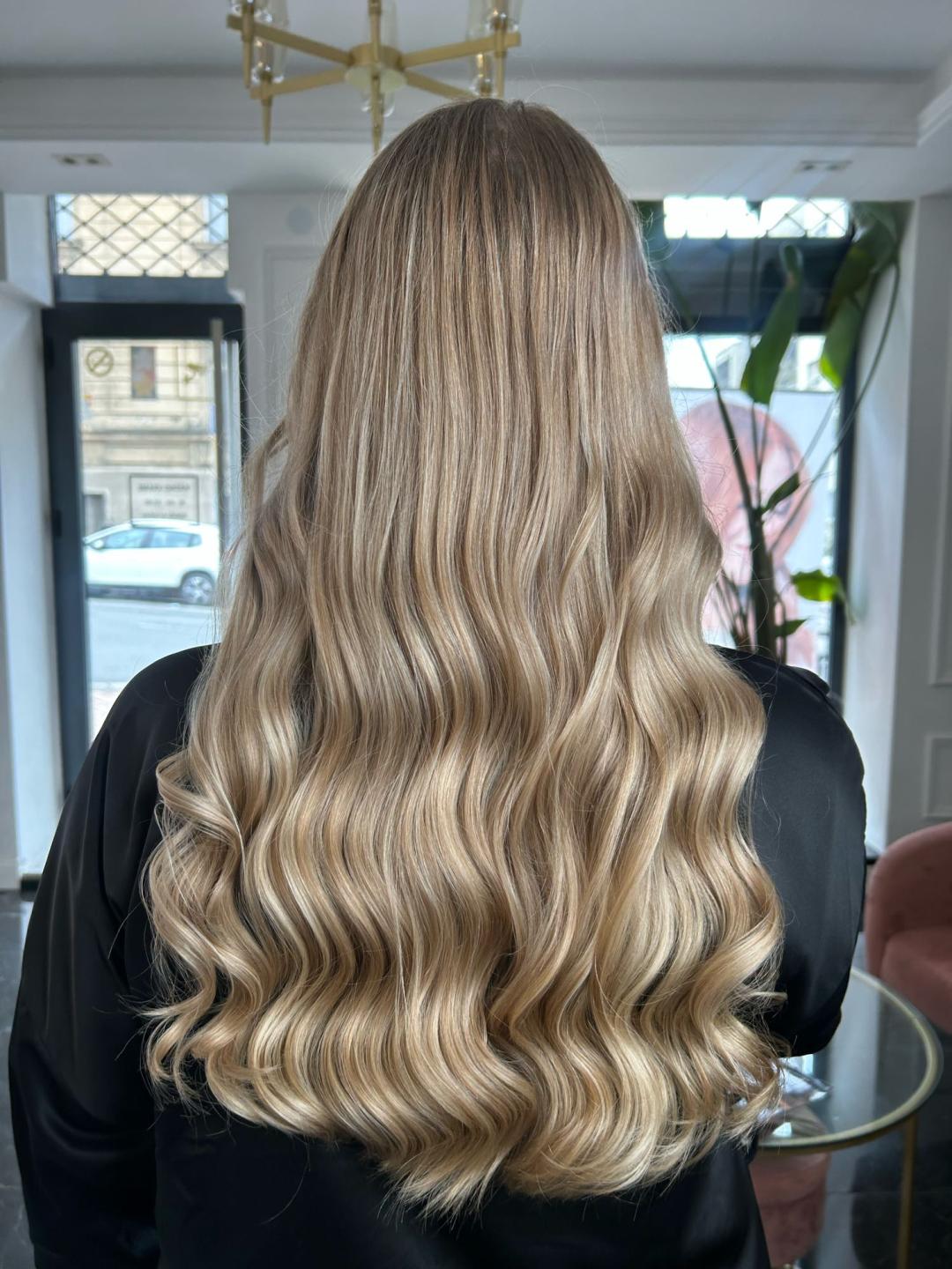 Balayage +preliv+ šišanje + feniranje - Esthetique Privé, Beograd Ombre, sombre, balayage Frizerski saloni Ombre, sombre, balayage, Beograd, Centar, Stari grad, Dorćol