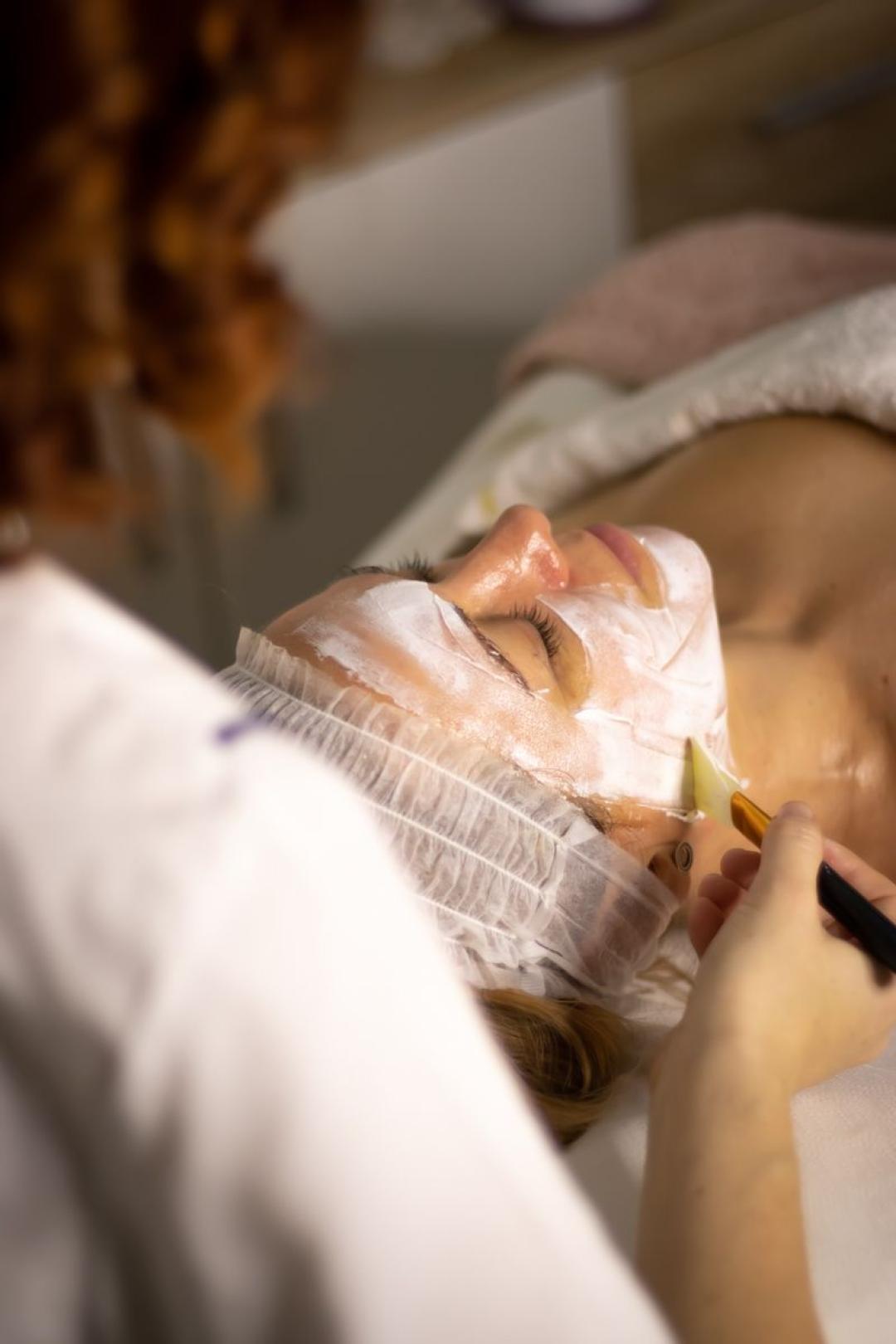 Gold treman-zlato i kavijar - Magični dodir lotosa, Novi Sad Masaža za opuštanje / relax / antistres Masaža Masaža za opuštanje / relax / antistres, Novi Sad, Sajmište, Detelinara, Banatić