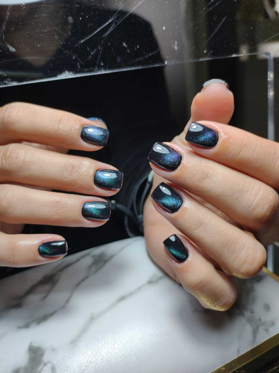 Ashanti Beauty Salon & Academy #beograd Lakiranje noktiju Cat eye / babyboomer - dodatak uz uslugu