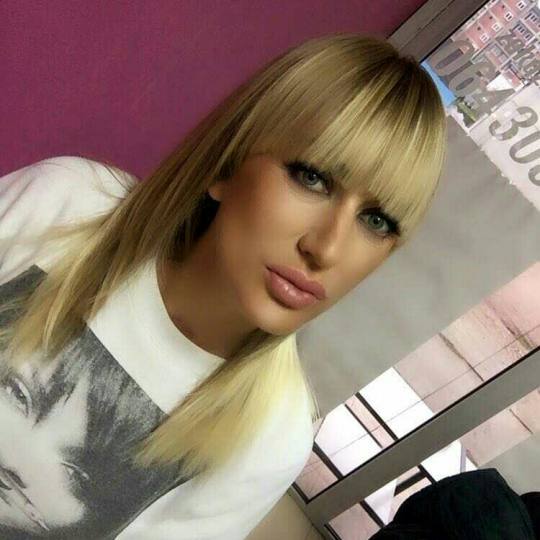 Beauty Diamond M #beograd Svečane i frizure za svadbu profesionalno sminkanje Složena svečana fri