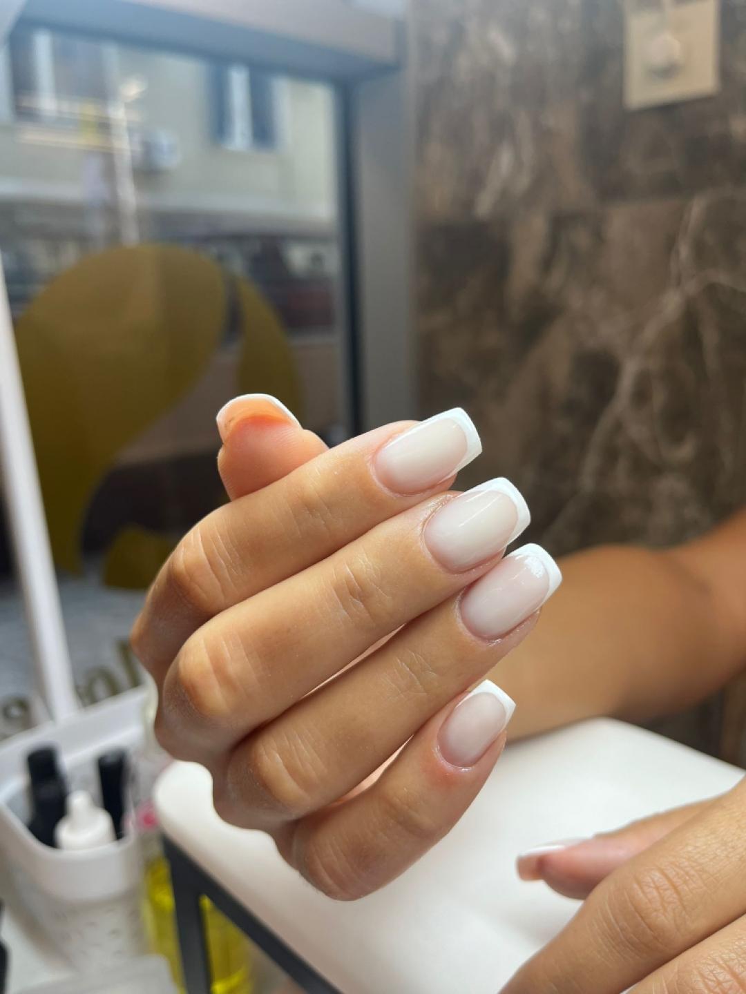 Choco Love #beograd Lakiranje noktiju French - dodatak uz uslugu