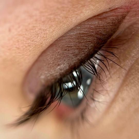 Vanilla rain beauty - Banovo brdo #beograd Trajna šminka Trajna šminka - senčeni ajlajner