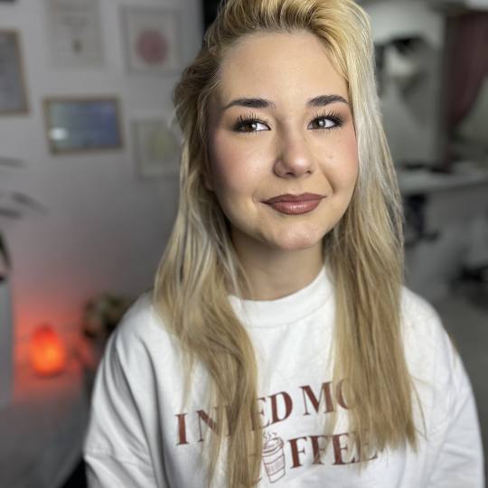 Studio Moldovan #beograd Make-up / šminkanje Profesionalno salonsko šminkanje