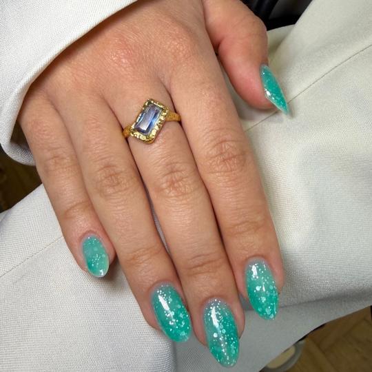 Beauty room Zvezdara #beograd Izlivanje noktiju Korekcija izlivanja noktiju gelom - M dužina