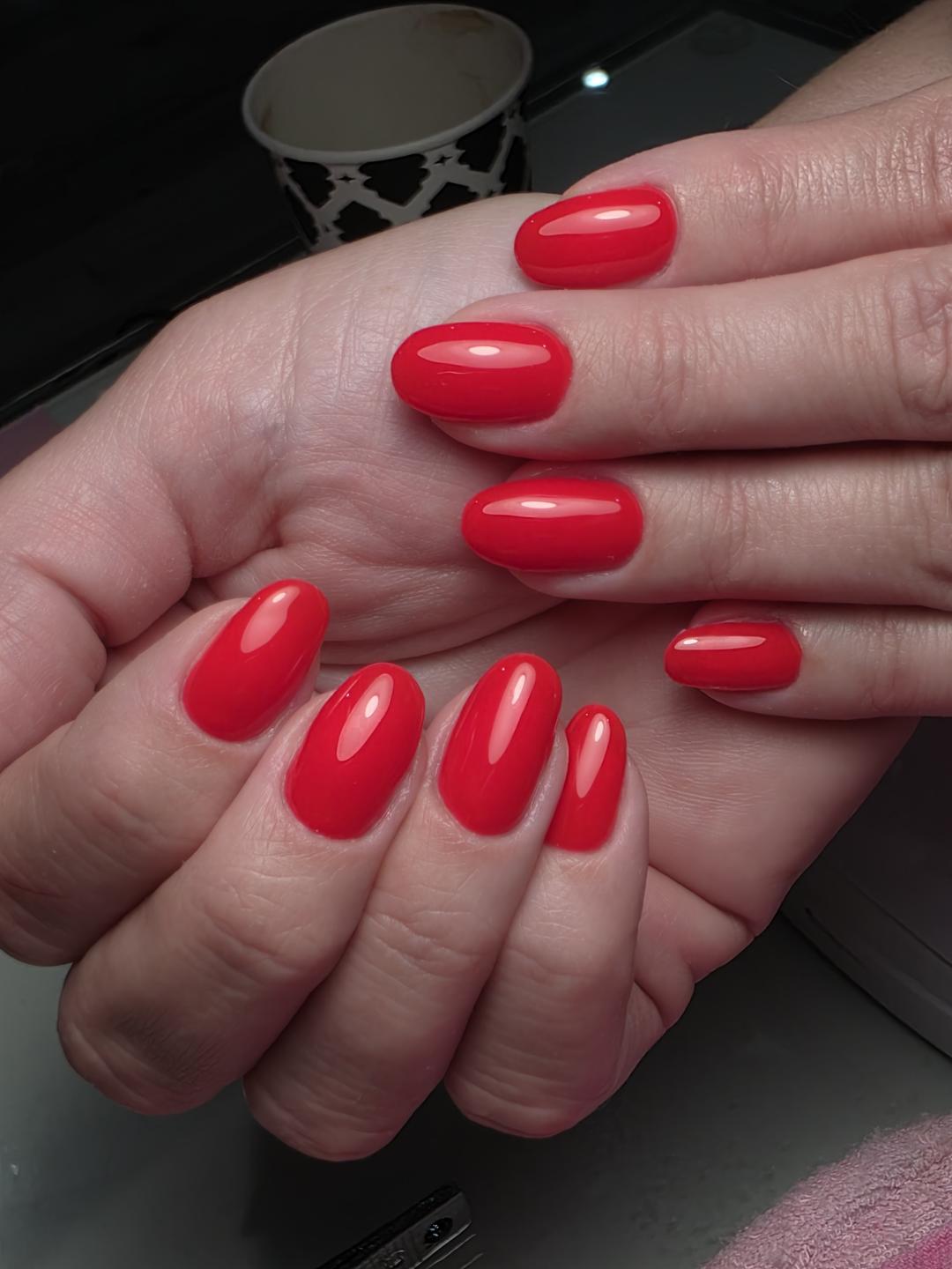 Ruski Manikir + trajni lak - Starmedic, Beograd Manikir Nokti Manikir, Beograd, Vračar, Čubura, Crveni krst