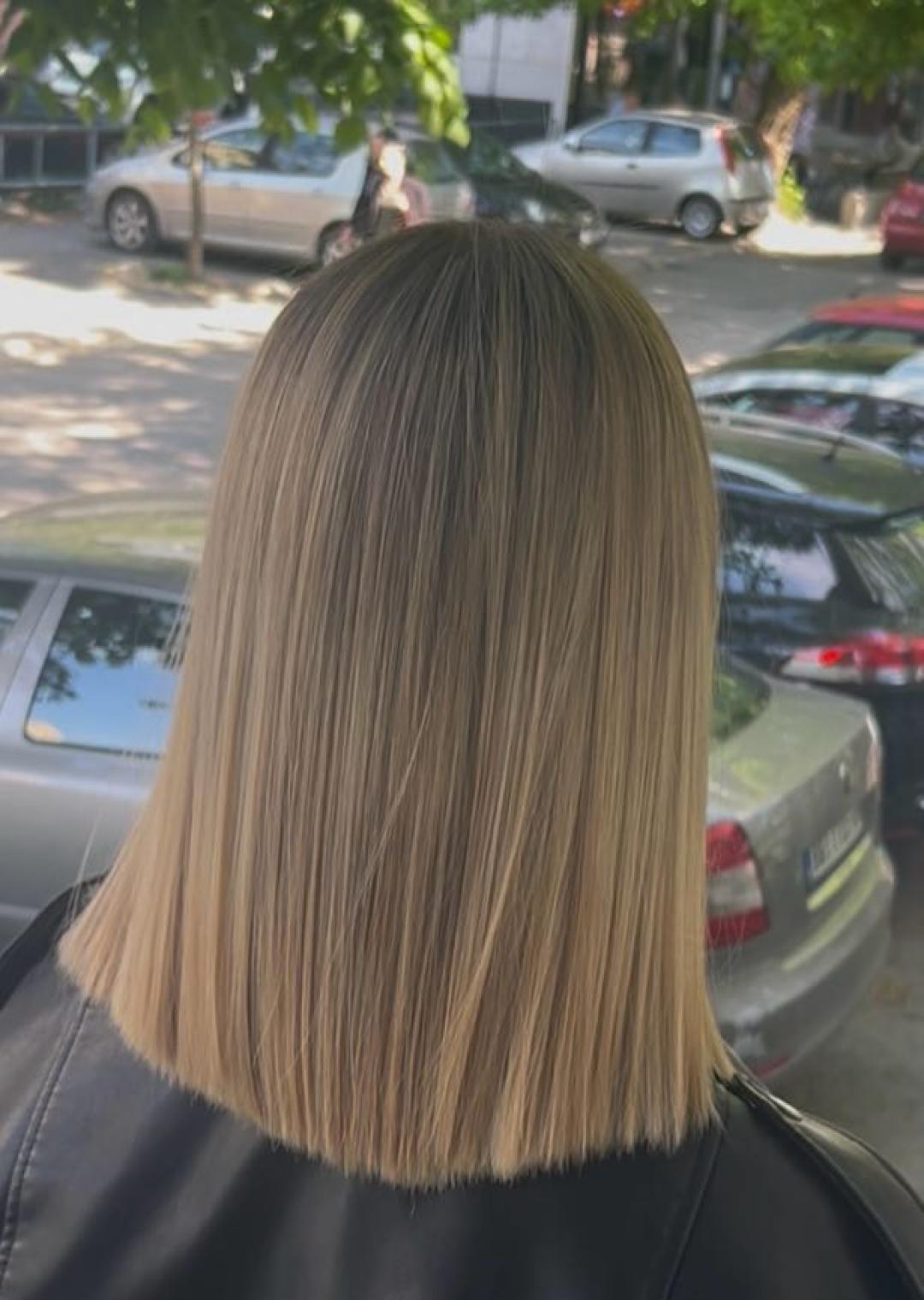 Keratinsko ispravljanje kose - ekstra duga kosa - Veolmis, Beograd Keratinski tretmani Frizerski saloni Keratinski tretmani, Beograd, Banovo brdo