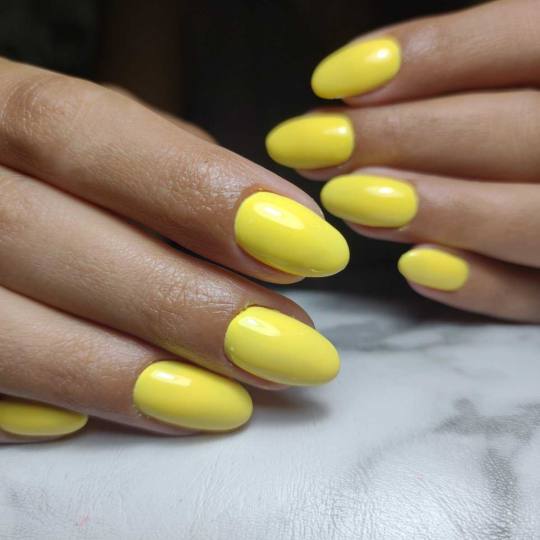 Ashanti Beauty Salon & Academy #beograd Ojačavanje noktiju Ojačavanje prirodnih noktiju gelom - bo