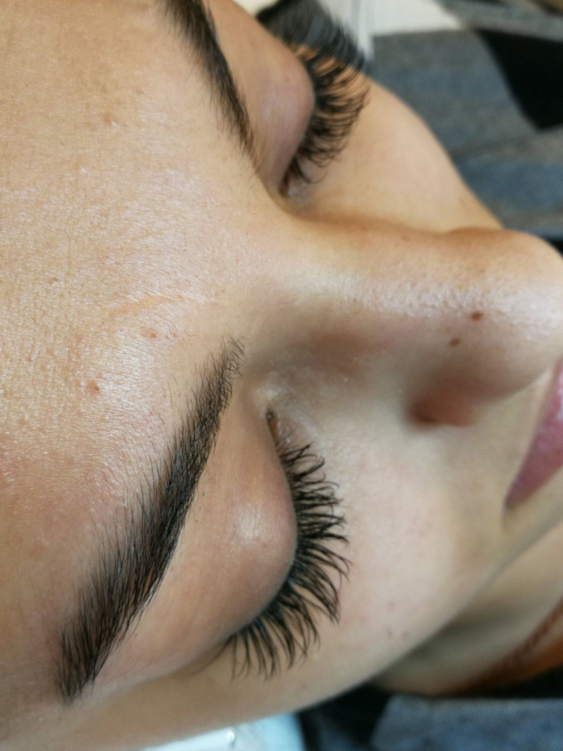 Afrodita Beauty studio #beograd Nadogradnja trepavica