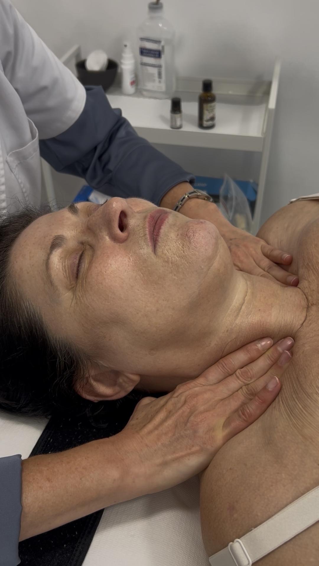 Limfna drenaža lica - Sandra estetik studio, Beograd Masaža lica Lice Masaža lica, Beograd, Banovo brdo