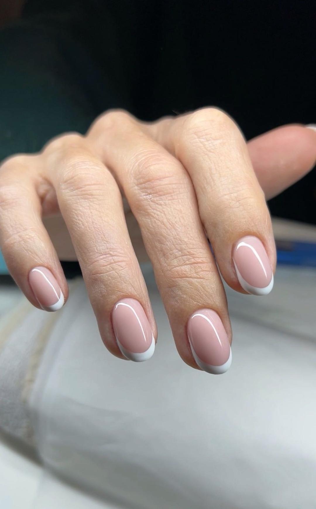 Bibi beauty centar #beograd Ukrašavanje noktiju Gel lak + nail art