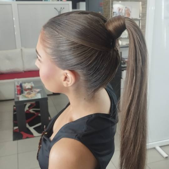 Avangard'S #krusevac Svečane i frizure za svadbu Svečana frizura - jednostavna Frizerski salo