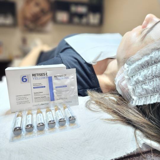 Starmedic #beograd Tretman lica Retiees Yellow peel protiv pigmentacija, oziljaka, akni