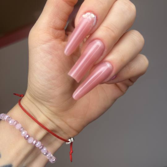 Xenija Beauty Room #beograd Manikir Izlivanje noktiju gelom - M duzina
