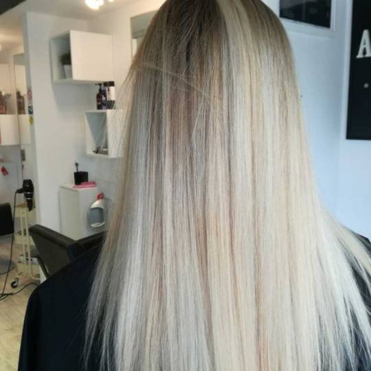 Attitude hair salon #beograd Farbanje kose
