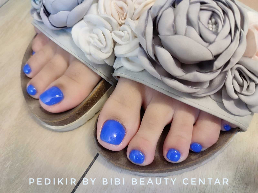 Bibi beauty centar #beograd Medicinski pedikir Medicinski pedikir + lakiranje noktiju
