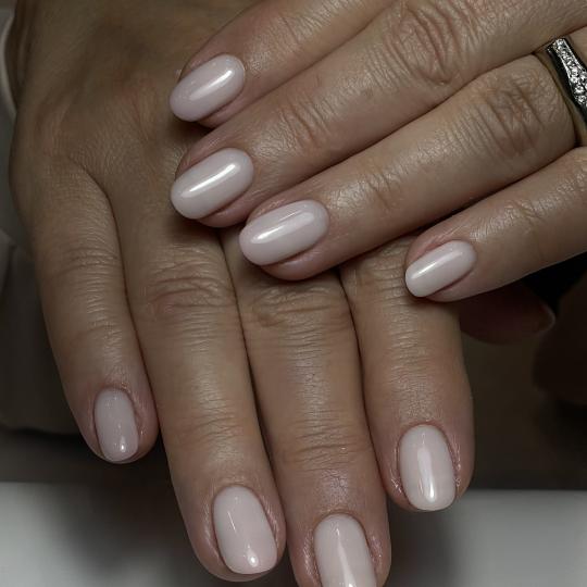 Nails Studio #beograd Korekcija noktiju Korekcija noktiju gelom