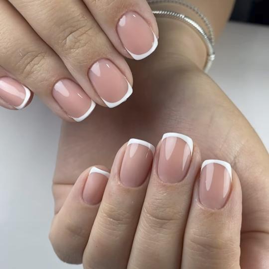 LB Nailtech Studio #nis Izlivanje noktiju Korekcija izlivanja noktiju gelom - S dužina