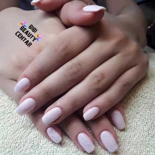 Bibi beauty centar #beograd Izlivanje noktiju Izlivanje noktiju gelom - kratki nokti nadogradnja by 
