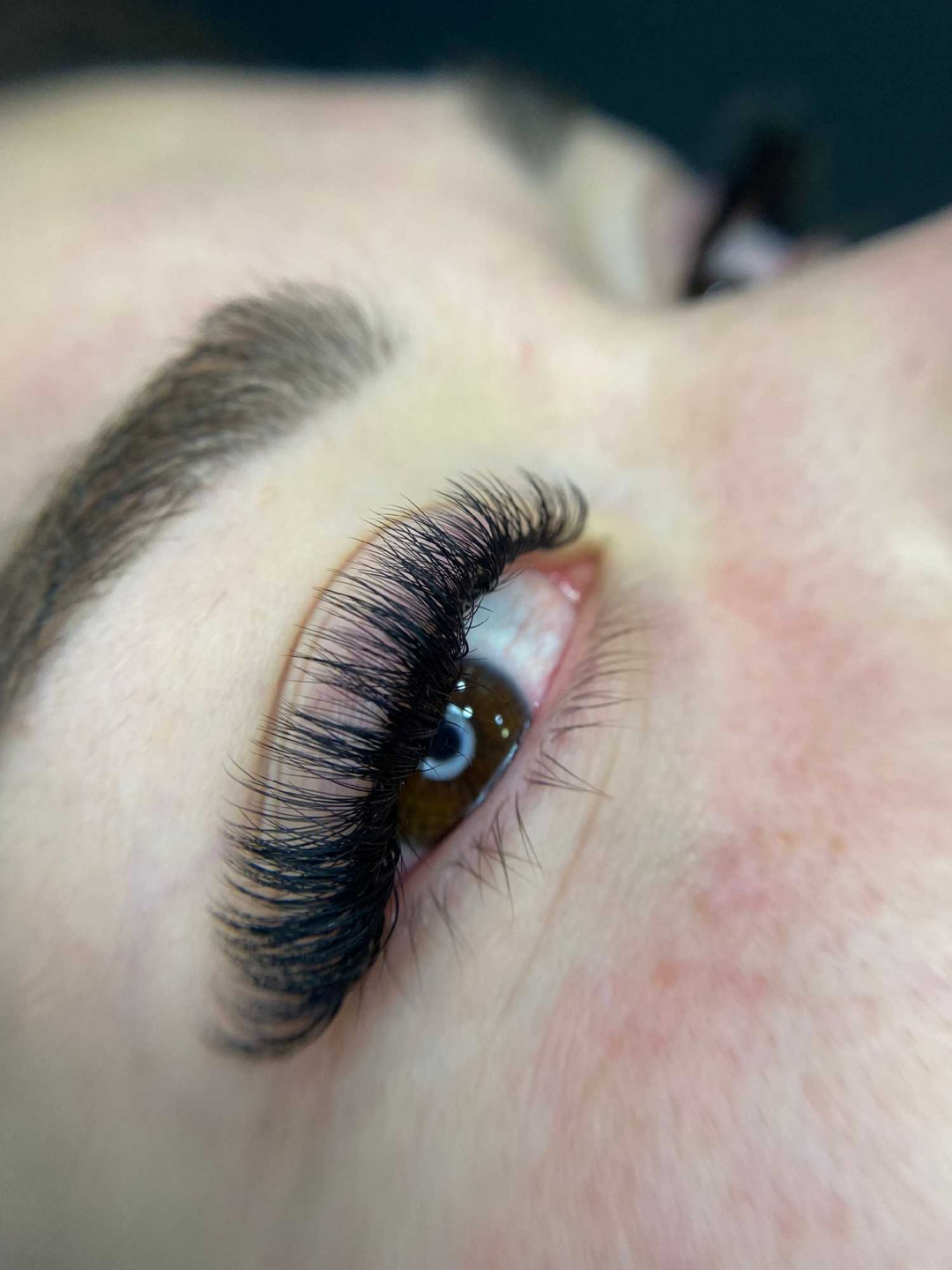 Ashanti Beauty Salon & Academy #beograd Nadogradnja trepavica Nadogradnja svilenih trepavica - mix metoda