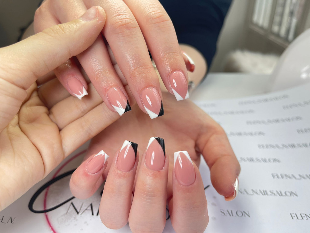 Elena Nails #beograd Izlivanje noktiju