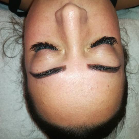 Silhouette Beauty studio #beograd Nadogradnja trepavica Nadogradnja svilenih trepavica - metoda 1 na