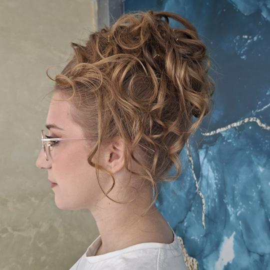 Beauty style hair J&D #novisad Pletenice, kike, punđe Svecane frizure pundje