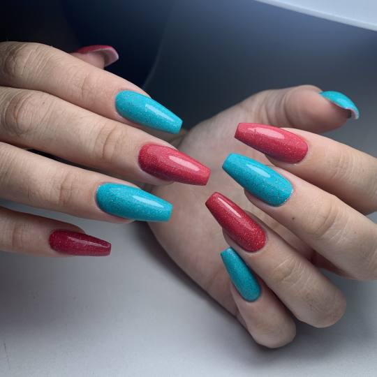 Serebro by Dinails #beograd Manikir Ruski manikir + rubber baza - M dužina noktiju