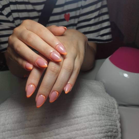 Studio Diva Lux #nis Ojačavanje noktiju Ojačavanje noktiju S dužina korekcija