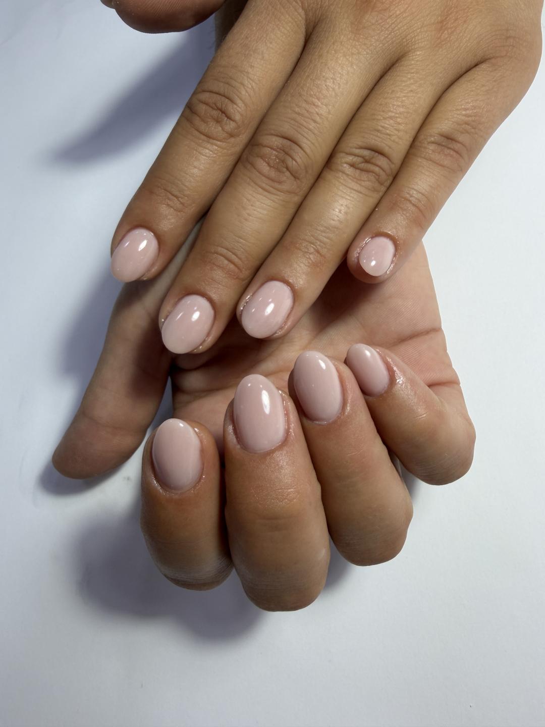 Ojačavanje prirodnih noktiju gelom - Princess beauty salon, Niš Gel lak Nokti Gel lak, Niš, Palilula