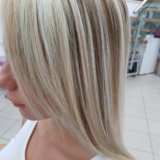 Perfect Lady #beograd Pramenovi pramenovi u više boja Pramenovi 2 i više boja + preliv - duga kosa