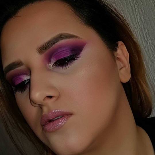 M Studio 0303 #novisad Make-up / šminkanje Profesionalno šminkanje + veštačke trepavice