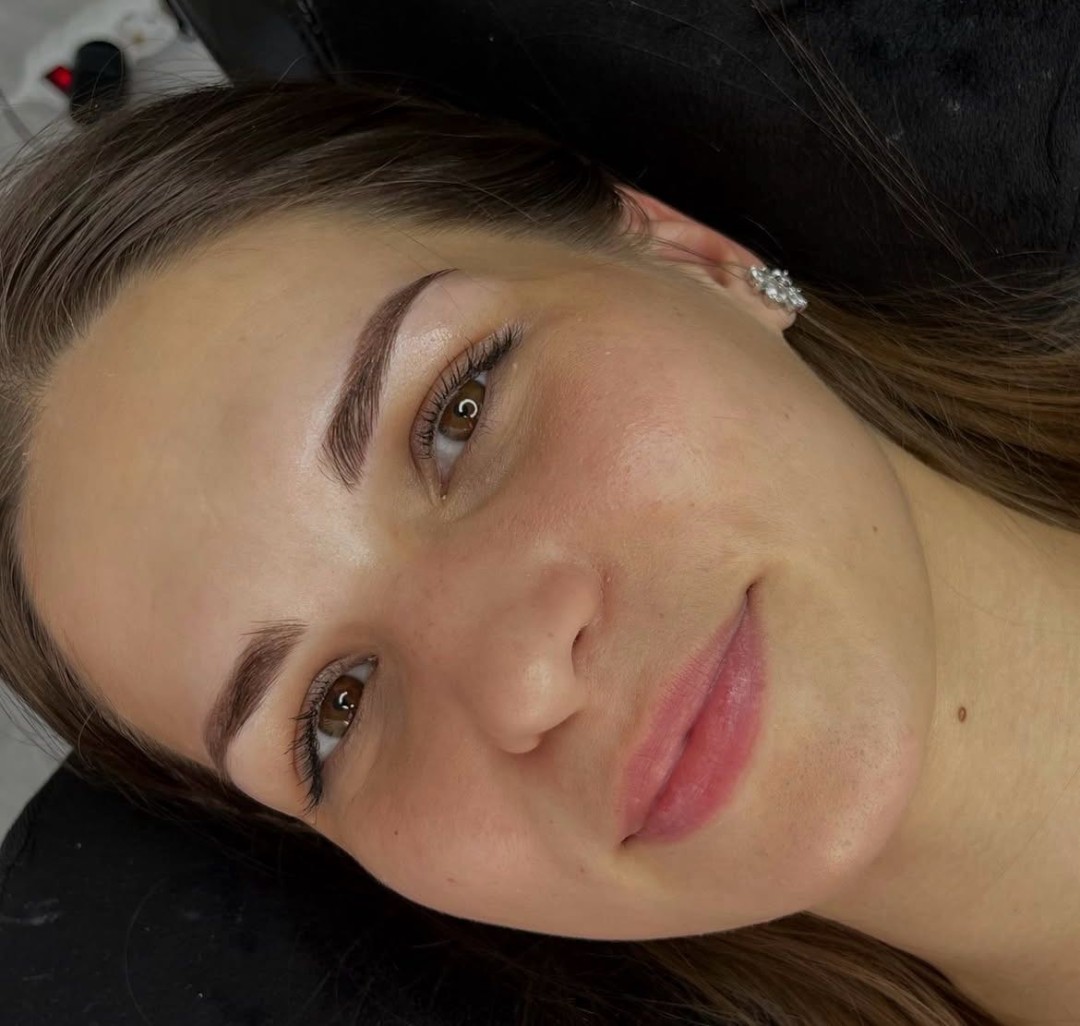 Hermanita beauty studio #beograd Obrve Puder obrve
