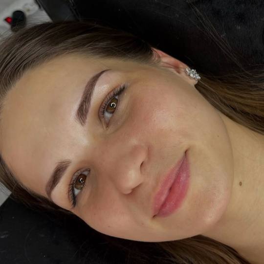 Hermanita beauty studio #beograd Obrve Puder obrve