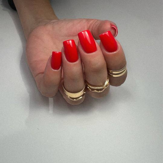 La belle beauty corner #nis Ojačavanje noktiju Ojačavanje prirodnih noktiju gelom