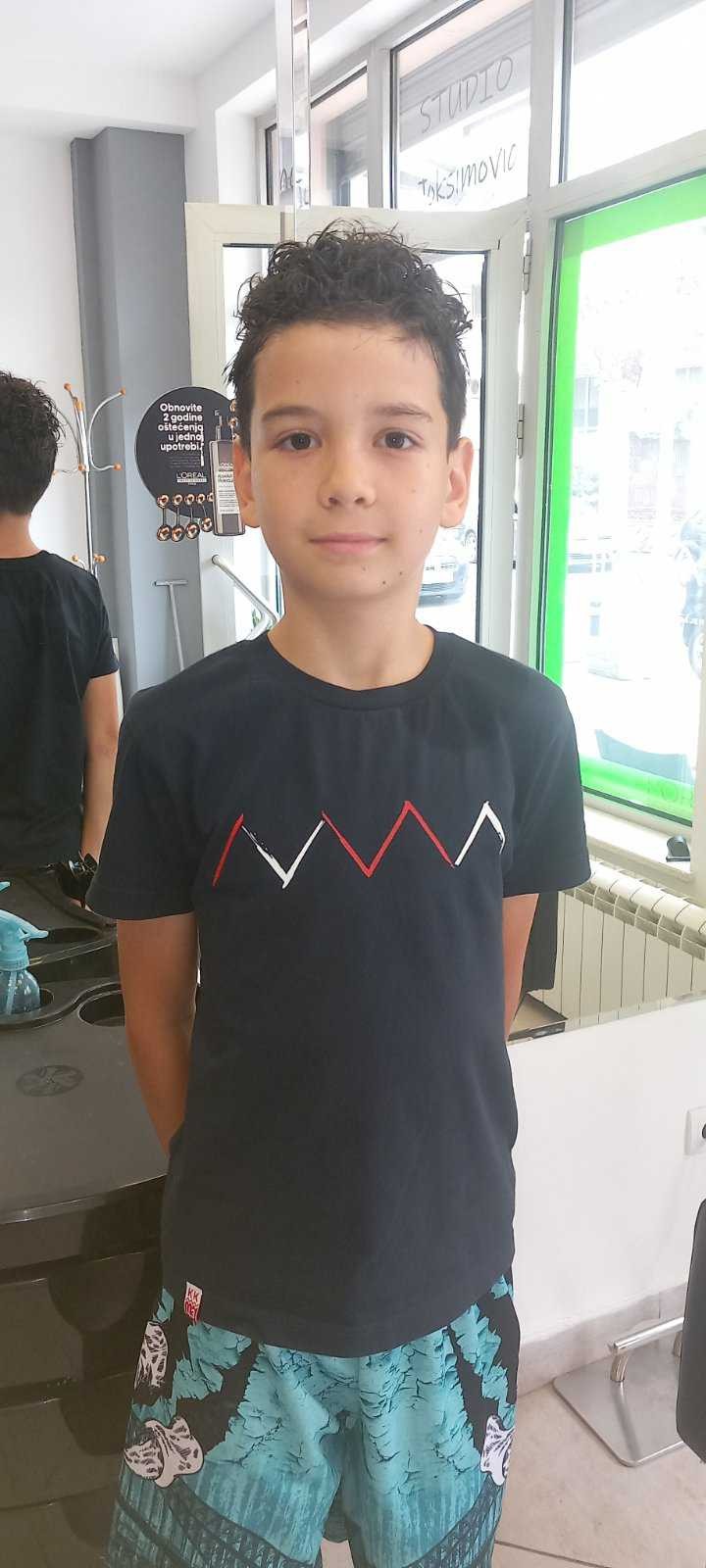 Studio Joksimović #beograd Minival Minival - kratka kosa