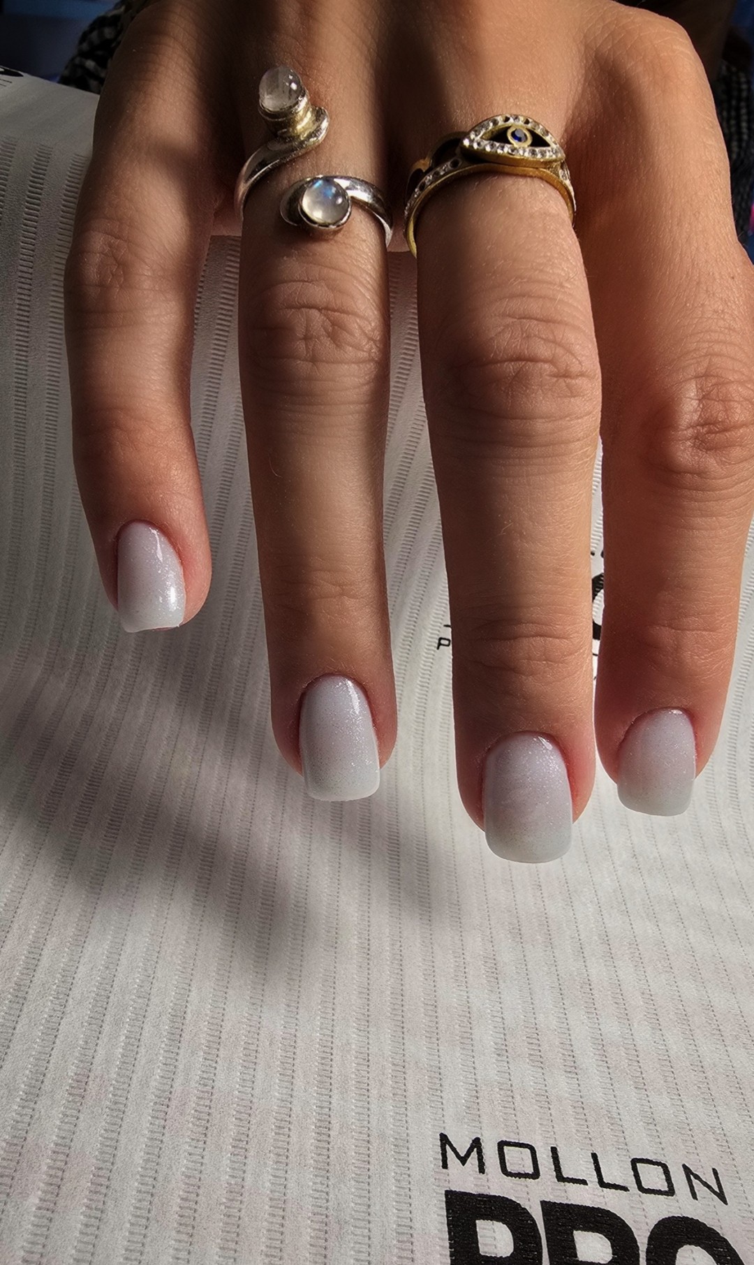 So Beauty Centar #novisad Korekcija noktiju Korekcija rubber baze - S dužina