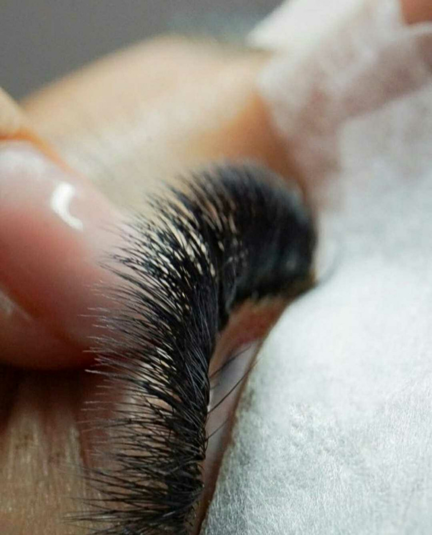Nadogradnja trepavica - ruski volumen 5D - 8D - Right Beauty, Beograd Nadogradnja trepavica Lice Nadogradnja trepavica, Beograd, Centar, Stari grad, Dorćol