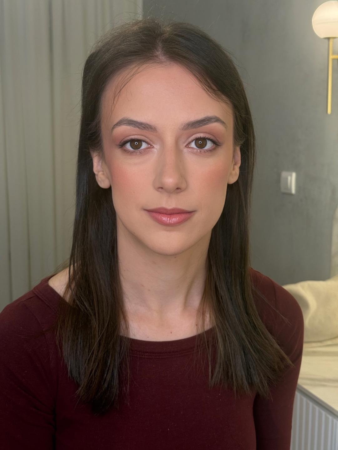 Ivana Vit #beograd Make-up / šminkanje Profesionalno šminkanje - dnevna šminka