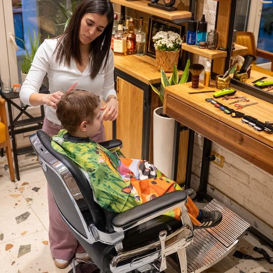 Blok Barber Shop #beograd Dečije šišanje Dečije šišanje - do 8 godina