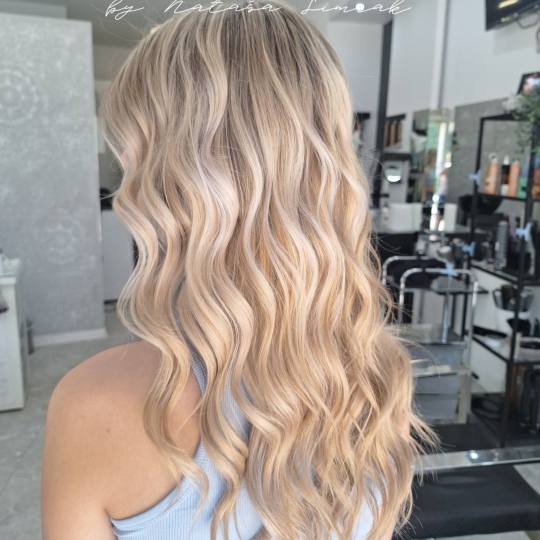 Nega i lepota NS 1 #novisad Pramenovi Balayage paket: pramenovi + preliv + BOTOX + šišanje + fenir
