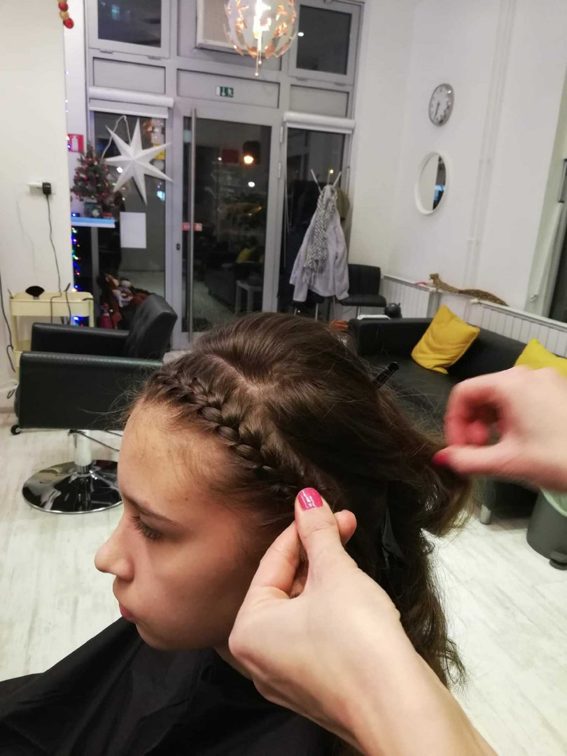 Attitude hair salon #beograd Pletenice, kike, punđe
