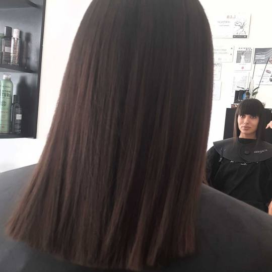 Cut 'n' Go #novisad Žensko šišanje Žensko šišanje - skraćivanje krajeva