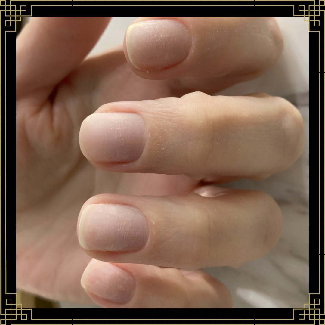 Diamonds & Pearls Beauty Studio #beograd Gel lak Ruski manikir / kombinovani / aparaturni